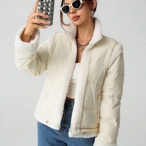 Women's Cream color Sherpa-Lined trimmed Zip up Jacket sz 4